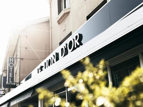 Hotel Brasserie Le Lion D'Or Meximieux Exteriör bild